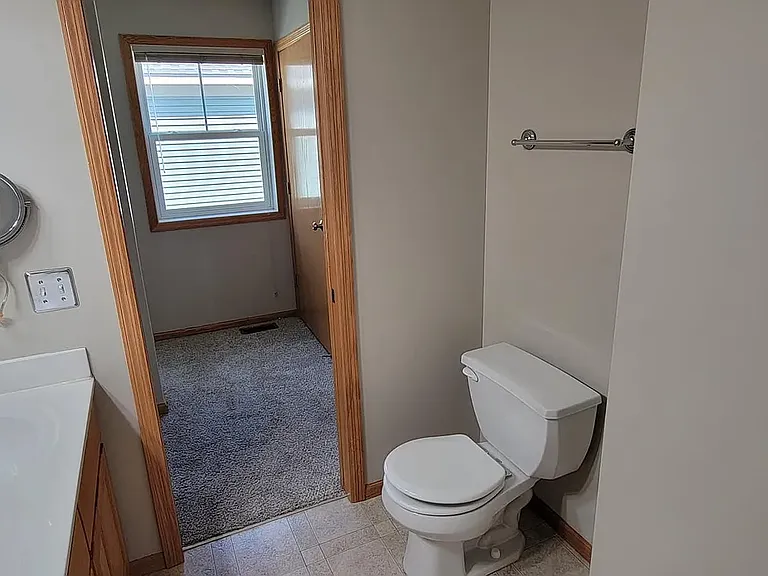 8559 Windsor Ln N — Photo 25