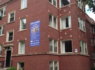 1710 W Greenleaf Ave #1, Chicago, IL 60626
