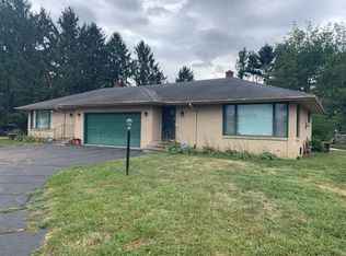 6261 Spring Brook Rd, Rockford, IL 61114