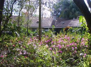 17917 Crooked Ln, Lutz, FL 33548