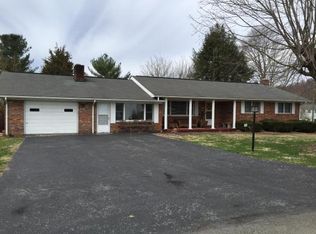 155 Dale St, Jonesville, VA 24263