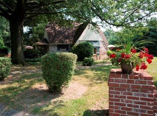 401 Country Club Rd, Camp Hill, PA 17011