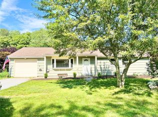 10 Benjamin Rd, Groton, CT 06355