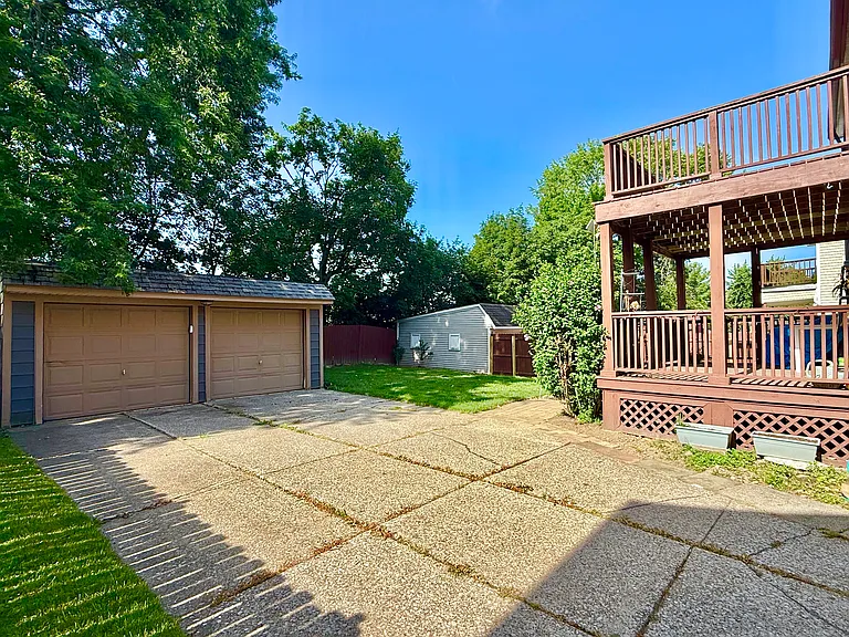 4627 Behrwald Ave #UP — Photo 13