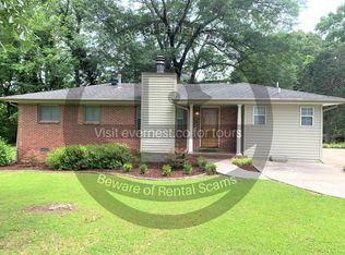 7512 Faye St, Leeds, AL 35094