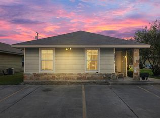 2304 S 3rd St, Waco, TX 76706