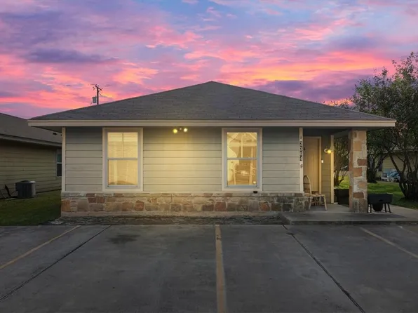 2304 S 3rd St, Waco, TX 76706