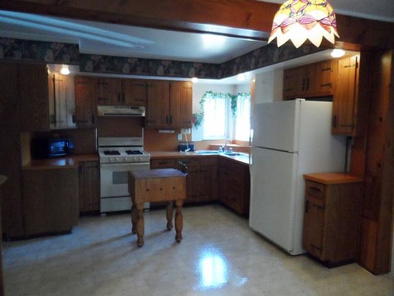 2nd image of 427 429 N. Huron Ave