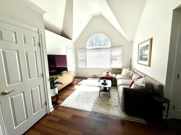 (undisclosed Address), Chappaqua, NY 10514