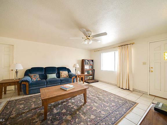 5th image of 13033 N 41st Pl