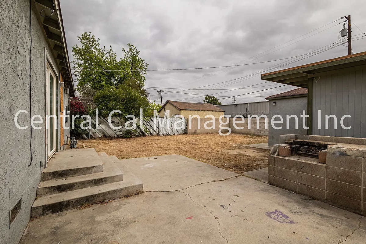 Building Photo - 128 U St