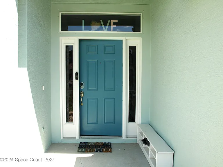 297 Butler Ave NE — Photo 2
