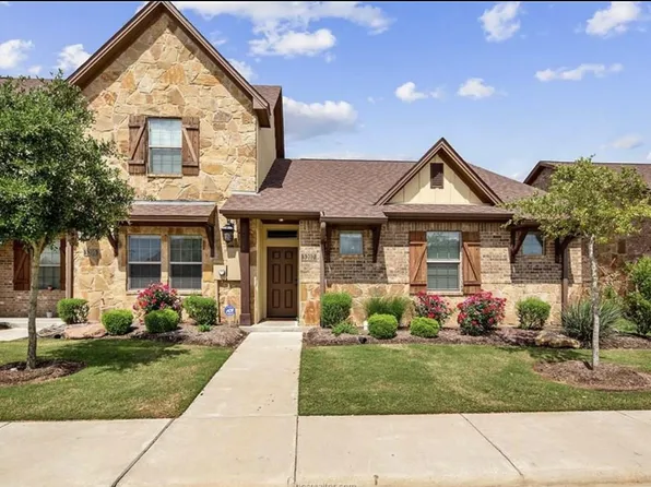 3207 Papa Bear Dr, College Station, TX 77845