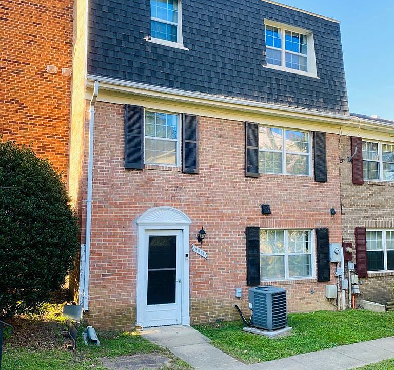 1st image of 9871 Hagel Cir