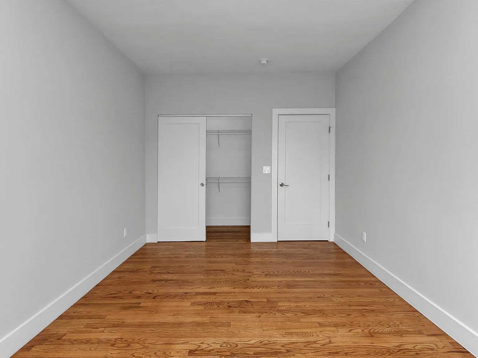 1300 26th Ave APT 604 - Image 2