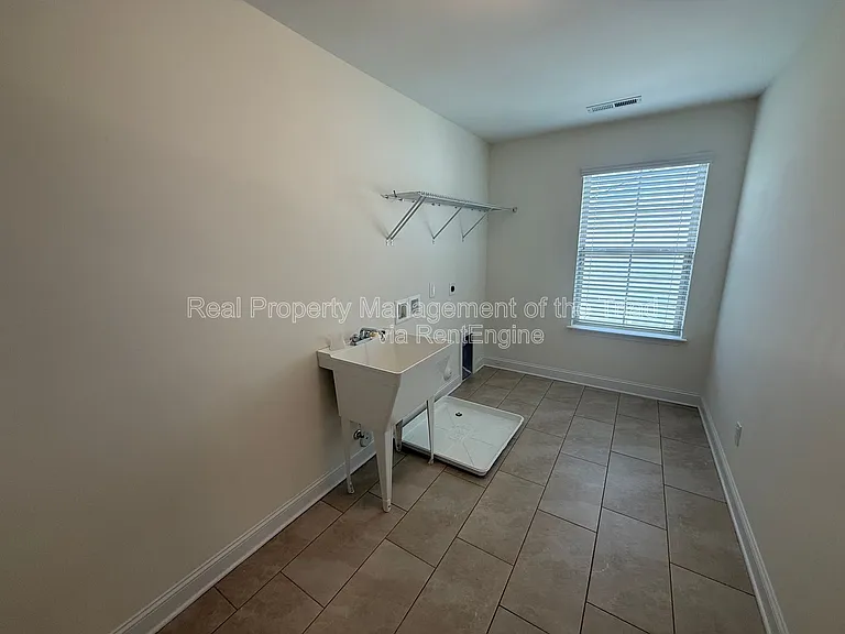 5741 Marblehead Dr — Photo 23