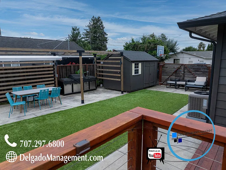 211 Crawford Way — Photo 32