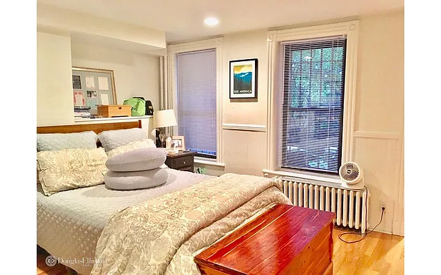 Rented by Douglas Elliman | media 14