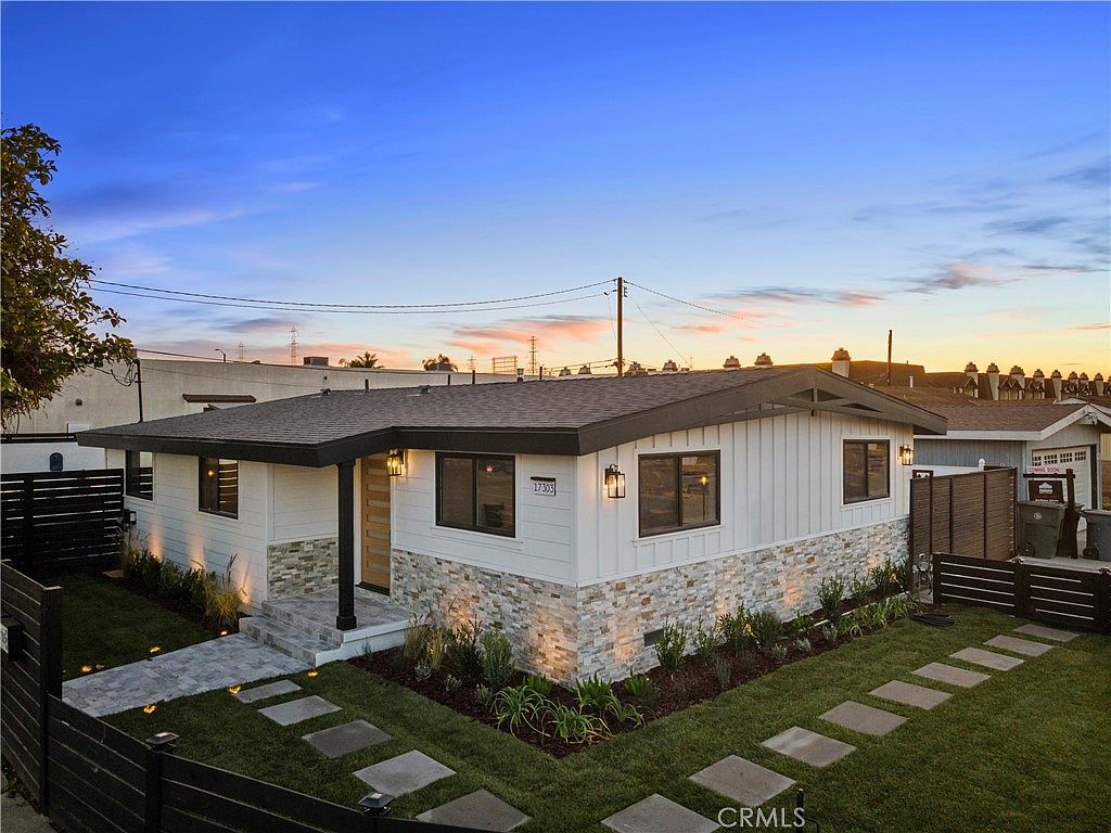 17303-17305 Van Ness Ave, Torrance, CA 90504 | Zillow