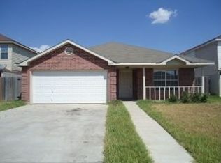 3005 N 27th St, Hidalgo, TX 78557