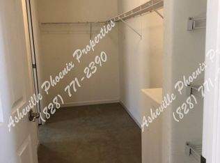 54 Huntington Dr, Swannanoa, NC 28778