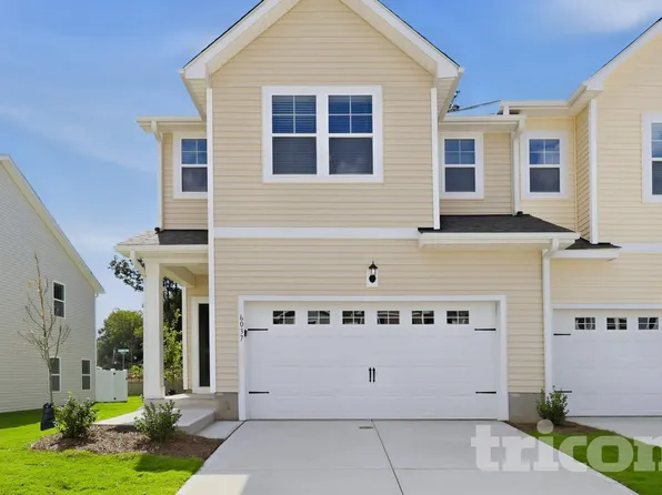 6037 Dutton Dr, Charlotte, NC 28269