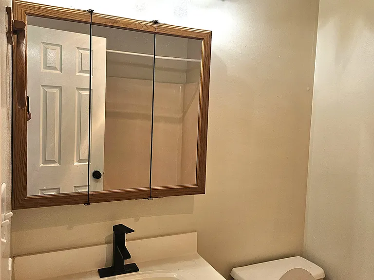 Full bathroom