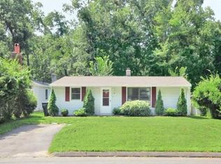 79 Bassing St, Springfield, MA 01108