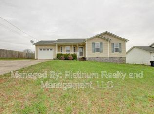 302 Cheshire Way, Oak Grove, KY 42262