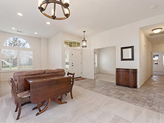 4th image of 1903 Alex Way