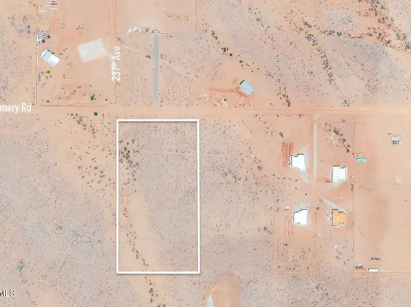 0 W Montgomery Road #-, Wittmann, AZ 85361