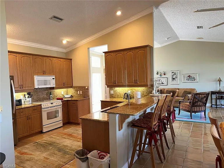7159 Mill Pond Cir — Photo 12