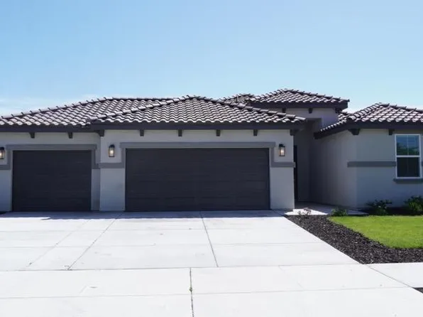 15897 W Isabella Ave, Kerman, CA 93630