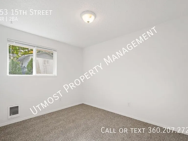 753 15th St — Photo 9