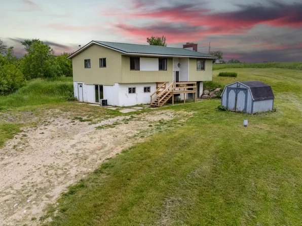 4035 N Comstock Ave, Hesperia, MI 49421