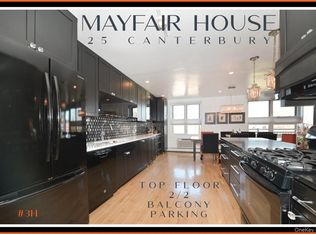 25 CANTERBURY Road #3-H, Great Neck, NY 11021