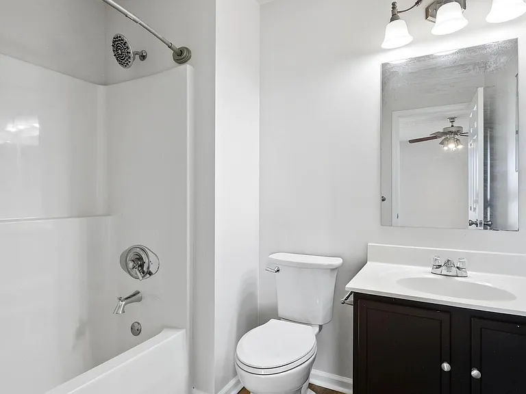 4029 Orchard Lake Dr — Photo 21