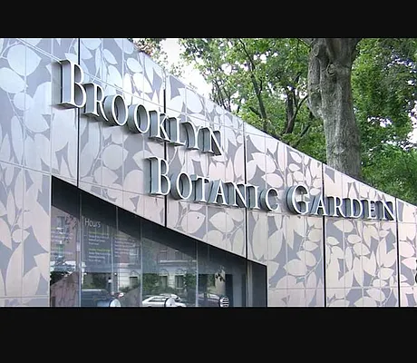 Rented by Empire Valley | media 28