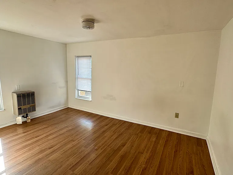 18 Ward St — Photo 10