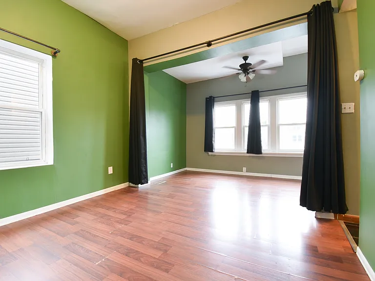 3332 W Le Moyne St — Photo 10