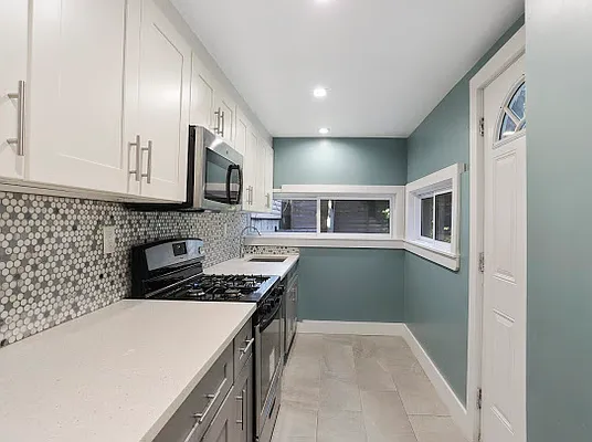 Rented by Jaytee America LLC | media 3