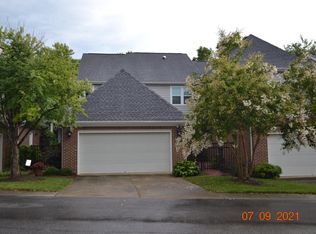 3419 Sir Colleton Ct, Raleigh, NC 27612