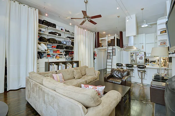 Rented by Corcoran | media 17