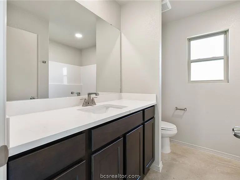 1636 Lucky St — Photo 16