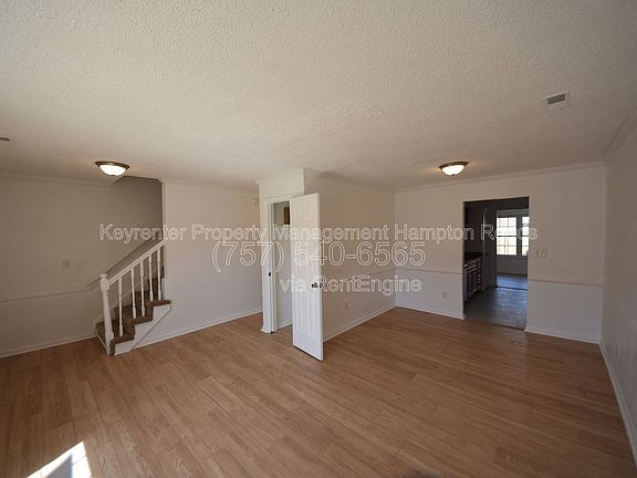 5th image of 701 Nottaway Dr