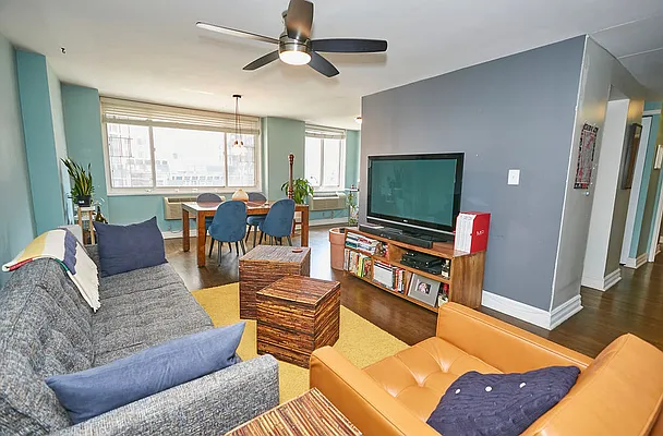 Rented by Prime Realty | media 6