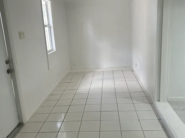 2916 NW 31st St #2, Miami, FL 33142