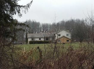 8980 Wedgewood Dr, Gregory, MI 48137