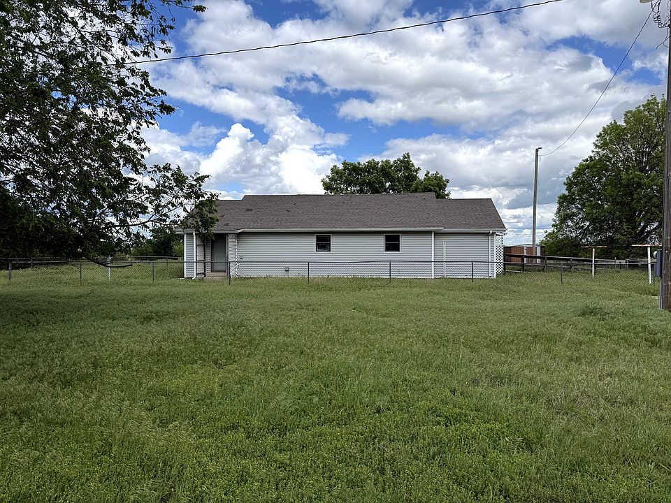 2nd image of 6095 Country Rd #1340