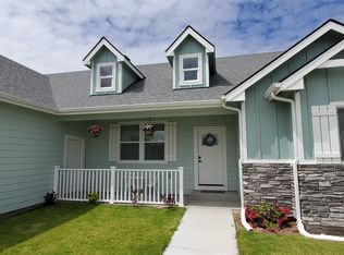 9279 Rolling Hills Ct, Nampa, ID 83686